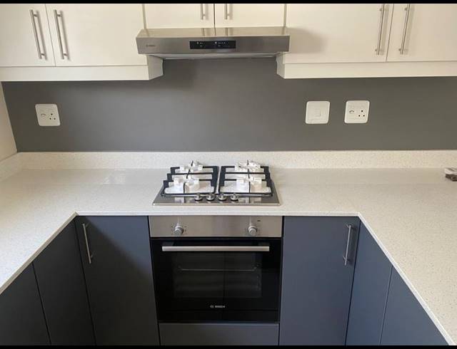 3 BEDROOM TOWNHOUSE FOR SALE IN KUILS RIVER SOUTH